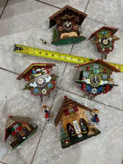 Set of vintage cuckoo clocks weather houses cottage Black Forest  made in Germany