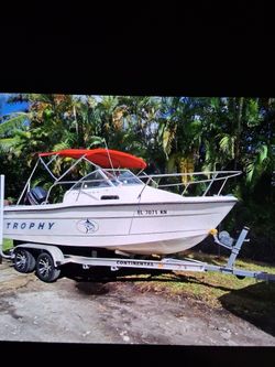 1998 BAYLINER TROPHY
