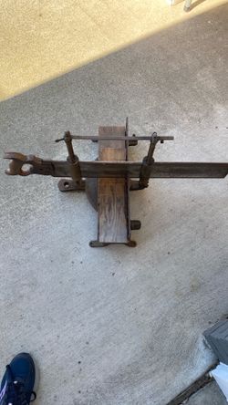 Miter Box with Saw