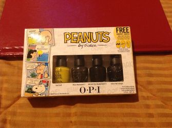 O.P.I peanuts mini nail polish set