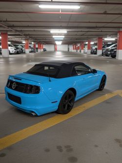 2014 Ford Mustang Convertible
