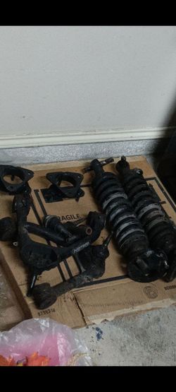 2014 GMC Sierra suspension parts