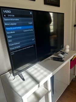 VIZIO 43" TV