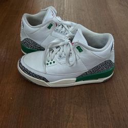 Lucky Green Jordan 3’s Size 7 Kids