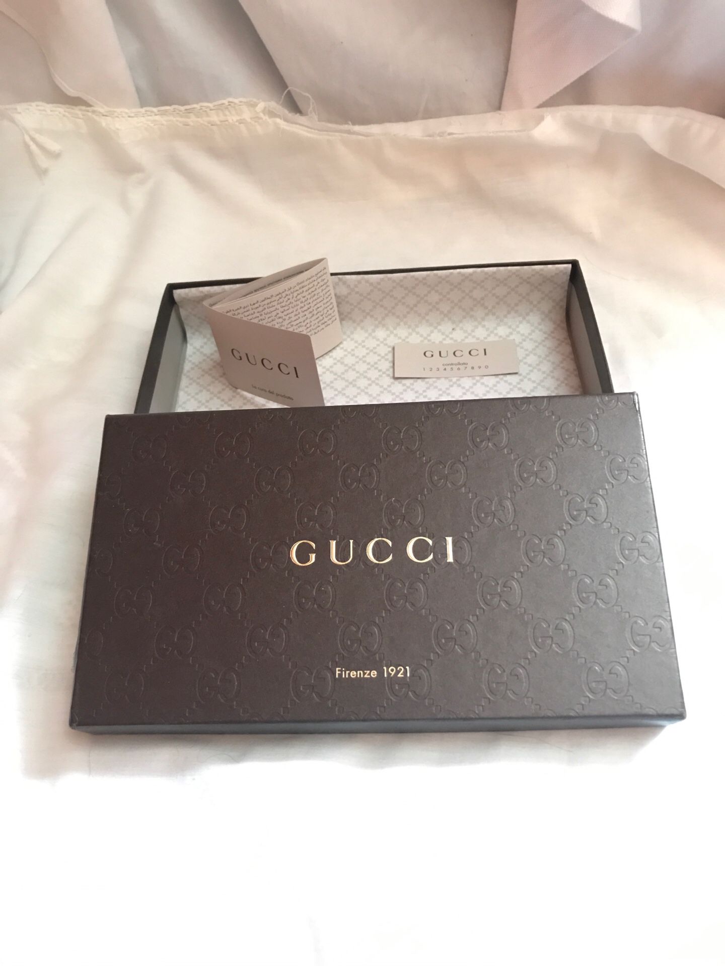 Gucci Wallet box