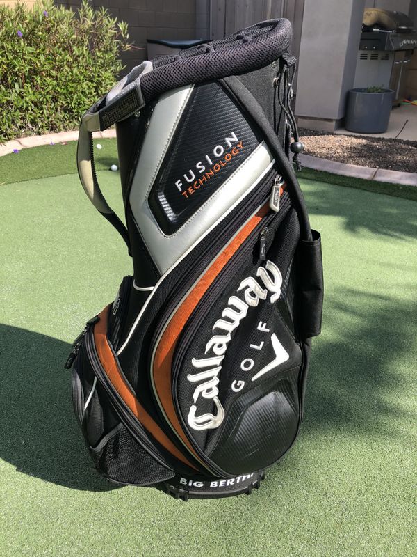 CALLAWAY TOURI STAFF GOLF BAG. FUSION TECHNOLOGY. X SERIES. BIG BERTHA