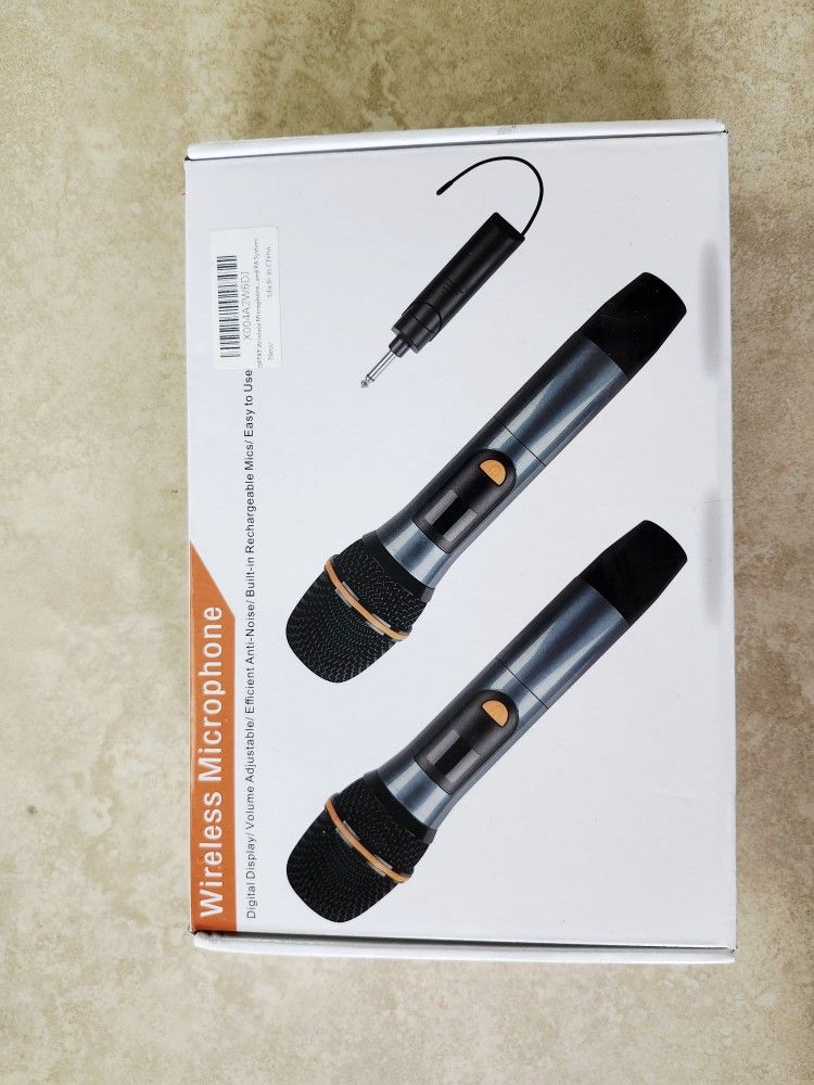 Wireless Microphones, UHF Metal Rechargeable Wireless Dynamic Mic System.