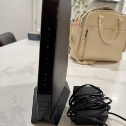 Nighthawk Netgear Cable Modem Router 