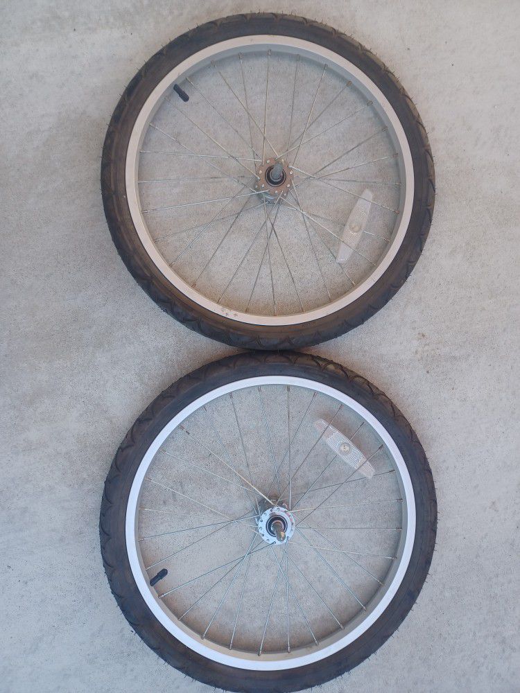 Jogging or Bike Trailer Rims And Tires 