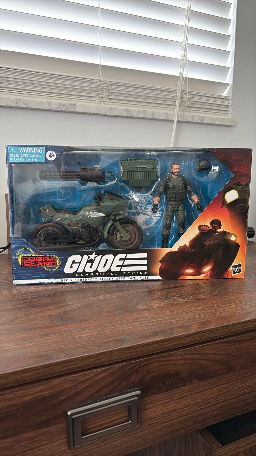 G.I Joe Classified Breaker w/ Ram Cycle