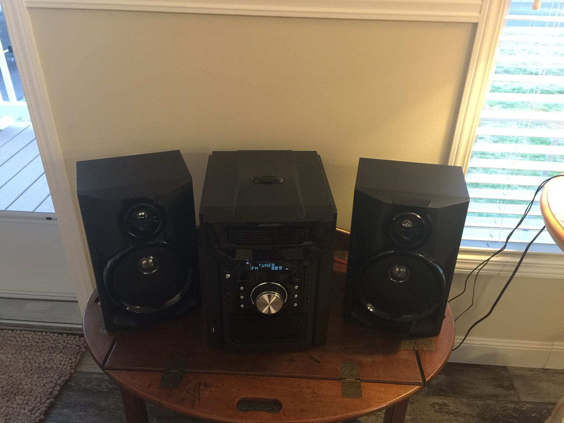 Stereo system by Sharp 5 CD changer