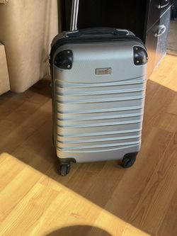 Hard Shell Roll Away Carry On Suit Case
