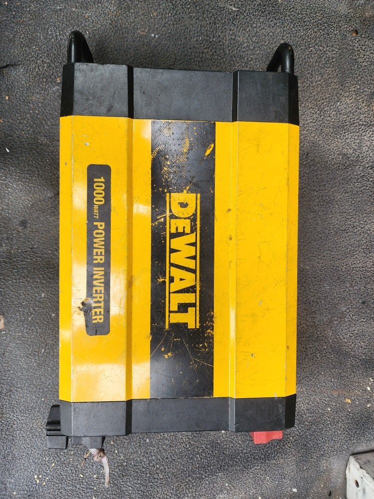 Dewalt Power Inverter 1000w
