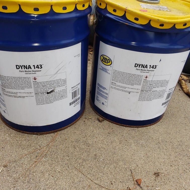 Zep Dyna 143 Parts Washer Solvent 5 Gallon Pail for Sale in El Cajon