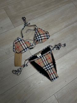Burberry bikini