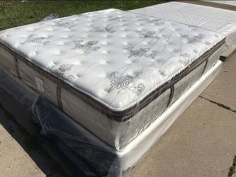 Stearns And Foster Mattress Queen Size