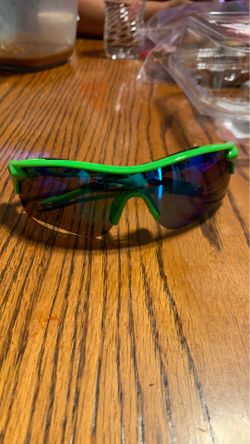 Men’s polarized sunglasses