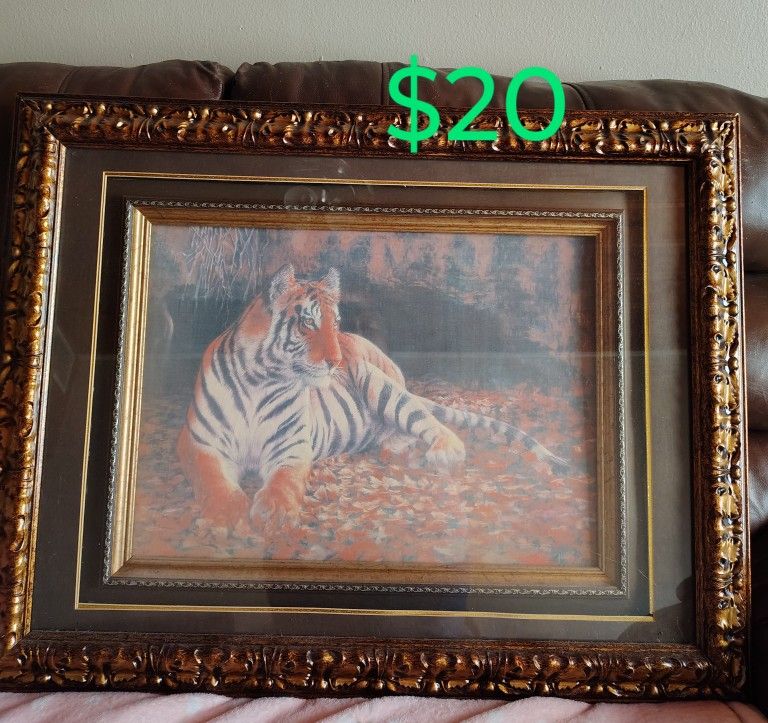 Household Decorations