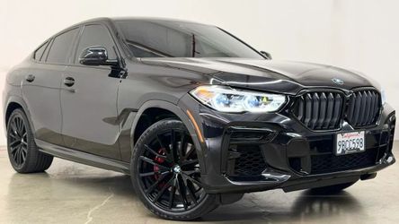 2022 BMW X6 M50i