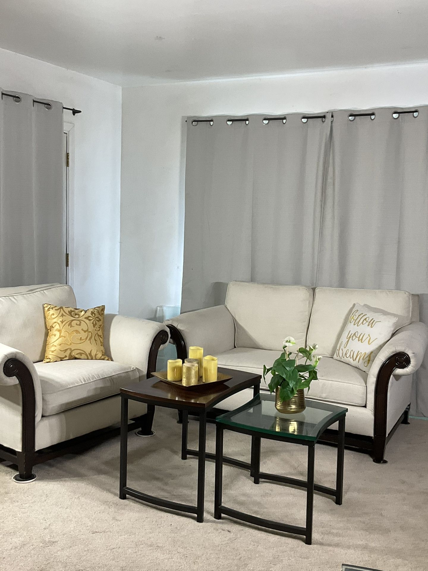 Nesting Tables / Accent Tables / End Tables / Side Tables / Coffee Tables (2) LIKE NEW