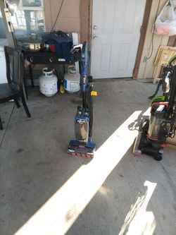 Shark Apex Vaccume 