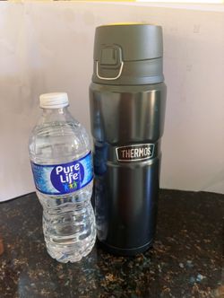 Thermos 24 Oz Stainless Steel Drink Bottle