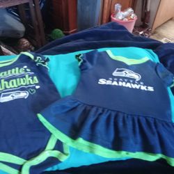 Babygirl O /3 MONTHS SEAHAWKS GEAR 