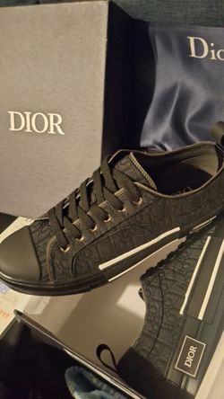 Dior 32s