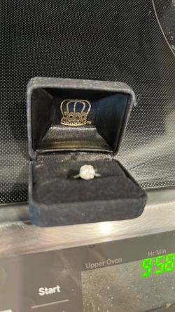 Beautiful 1 Carat vintage 1939/40 diamond ring