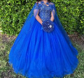 Used 15ñera Dresses