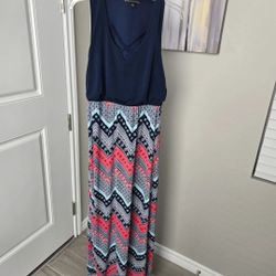 Women's Maxi Dress.  L