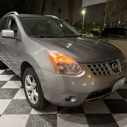Nissan Rogue SL 4WD