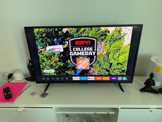 40 inch diagonally insignia led tv