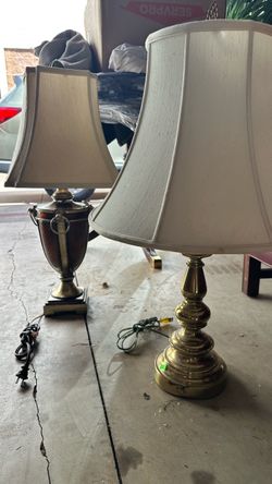 Pair of Vintage Lamps w/Bulbs Brass Traditional w/Shades