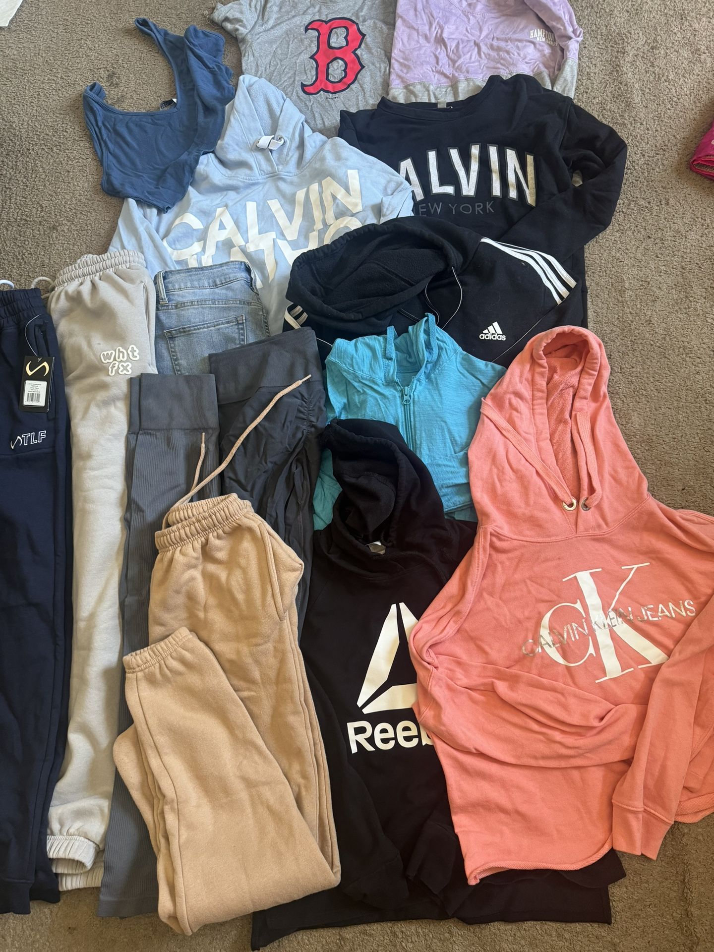 Women’s Clothes Bundle $30 15 Items 