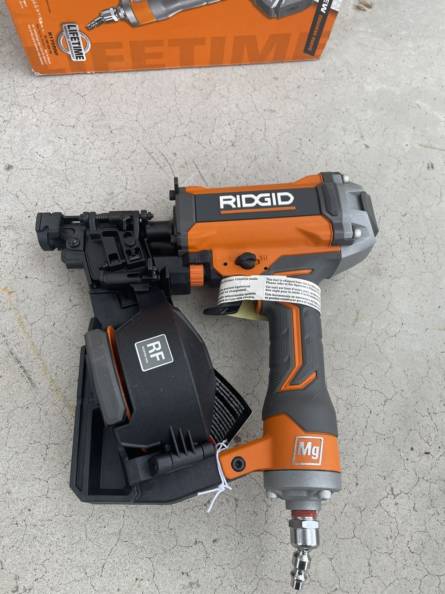 RIDGID Pneumatic 15 Deg. 1-3/4 in. Coil Roofing Nailer