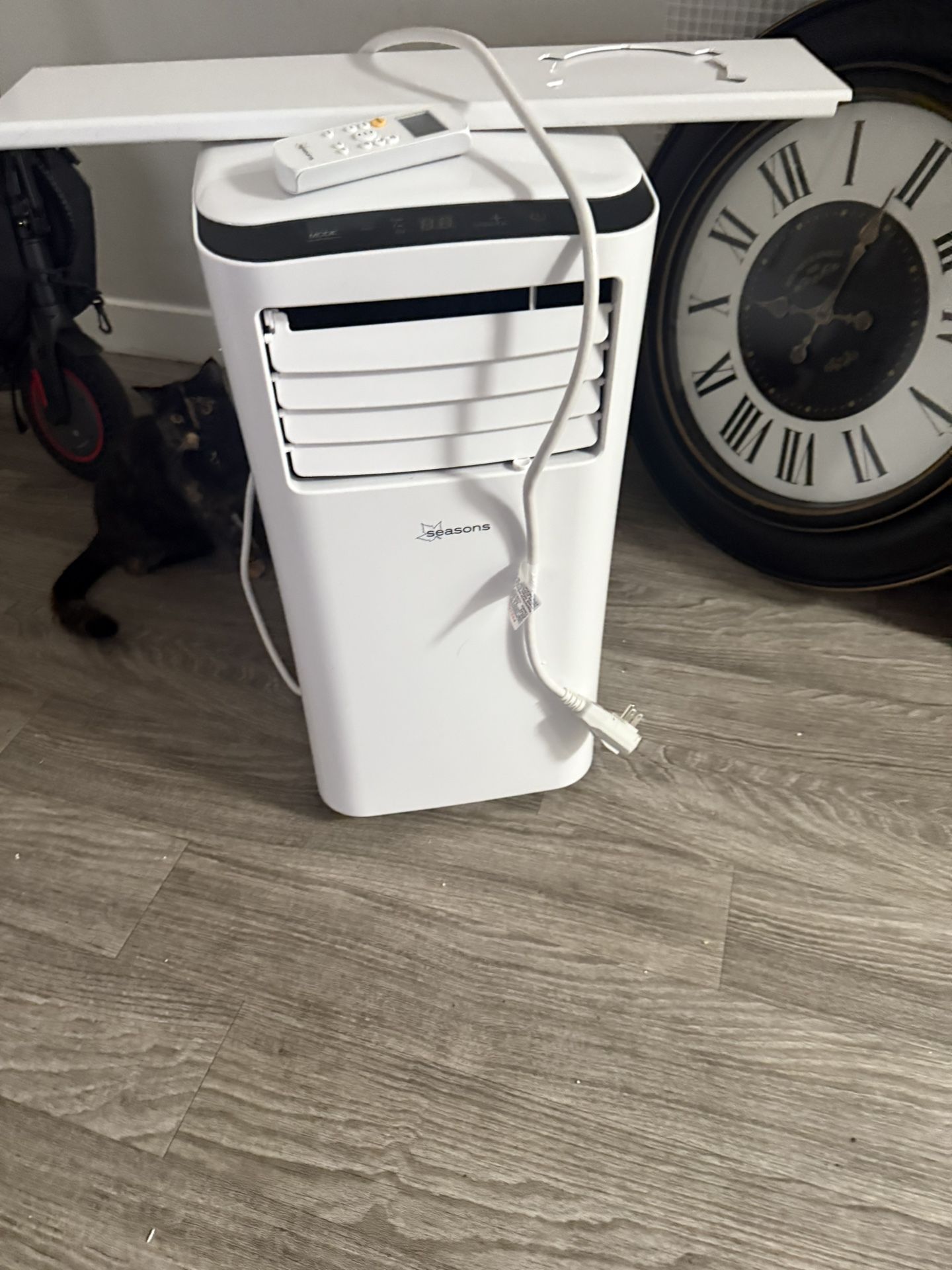 10,000 BTU Air Conditioner