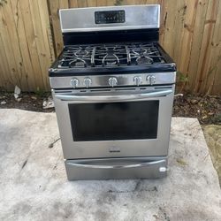 Frigidaire Stainless Steel Gas ⛽️ Stove 