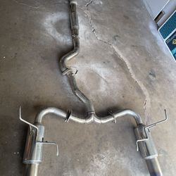 Invidia Dual N1 Burnt Tips Catback Exhaust 