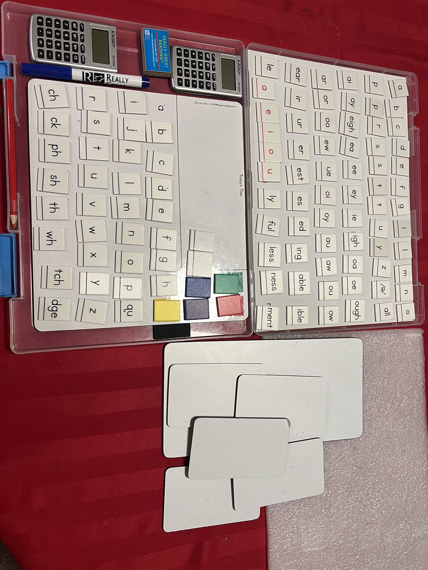 Phonics Kit Magnetic Tiles And White Boards