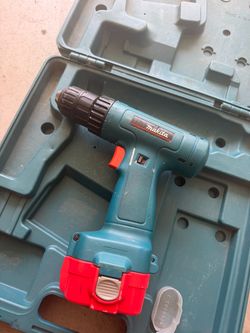 Makita cordless drill