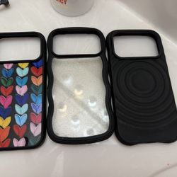 iPhone 17 Pro Cases 