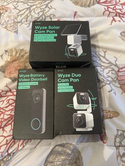 Wyze Security Camera Bundle – Solar Cam Pan + Video Doorbell + Duo Cam Pan (New)