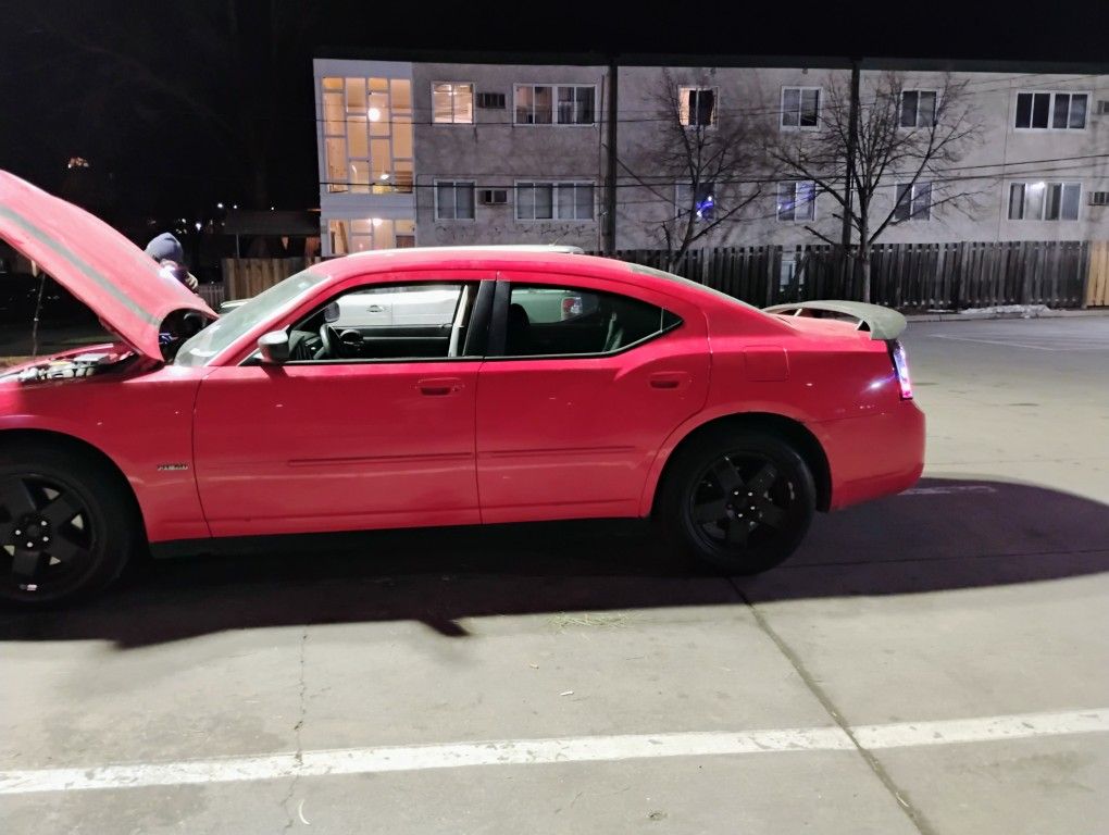 Clean Dodge Charger SRT for Sale in Minneapolis, MN - OfferUp