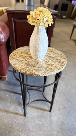 End table