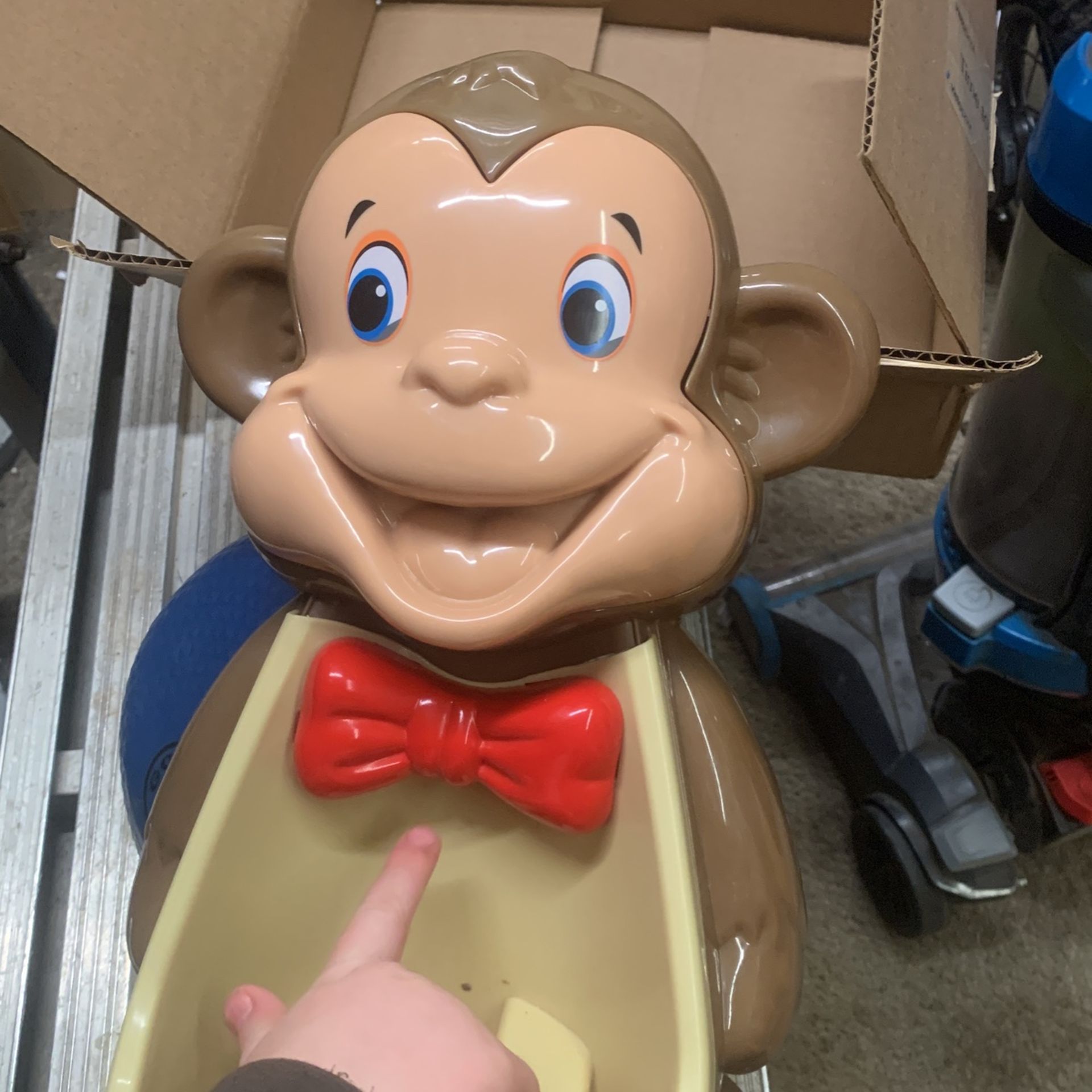 Boys potty train
