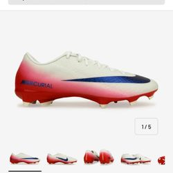 NEW CLEATS NIKE SIZE 8