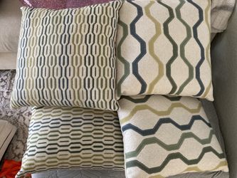 Reversible Accent pillows