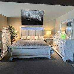 4PC King Bed Set