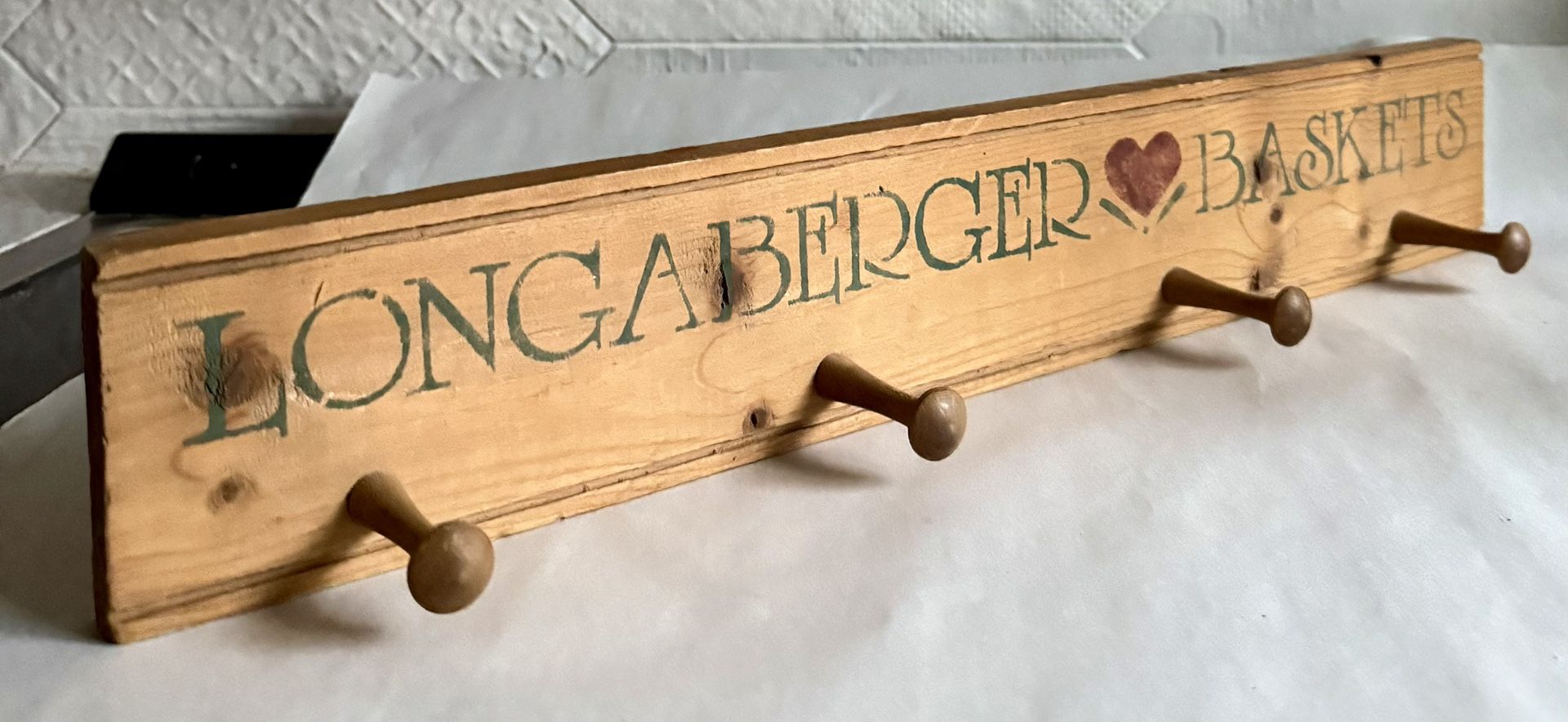 Vintage Cottagecore 4 Peg Wooden “Longaberger Baskets” Wall Rack 
